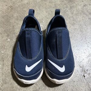 Nike Kids Navy Blue Slip-On Sneakers